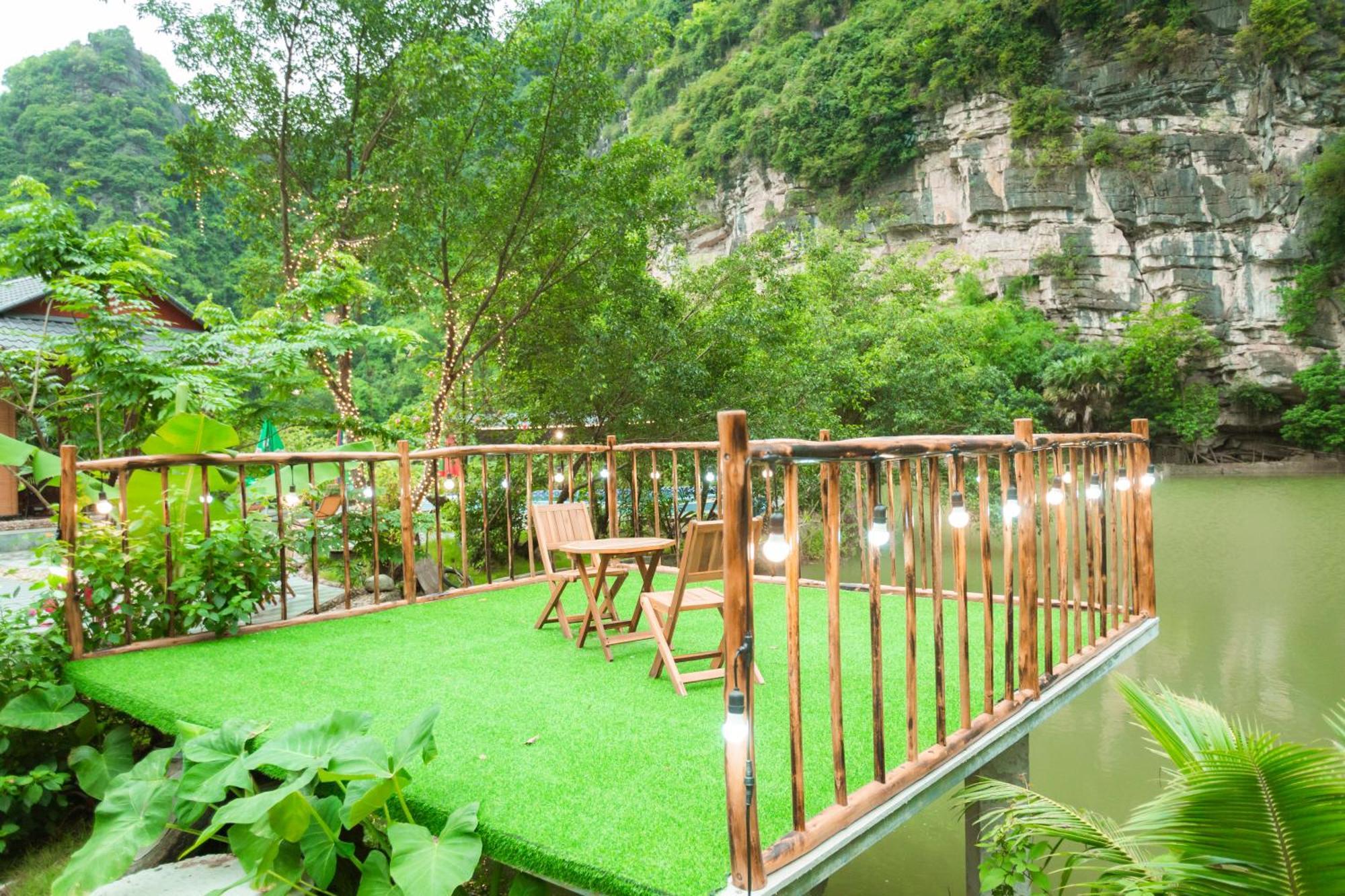 Hoang Minh Mountainside Villa Нин Бин Екстериор снимка