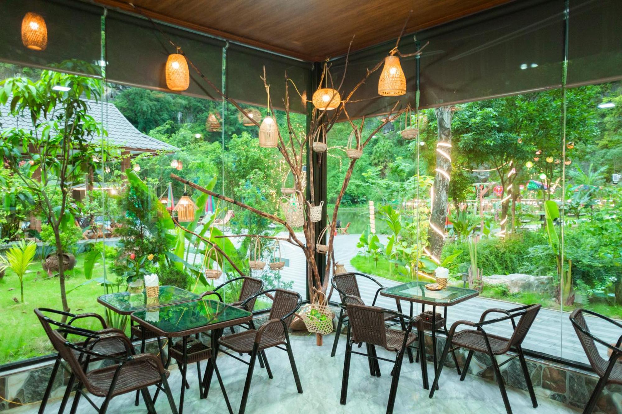 Hoang Minh Mountainside Villa Нин Бин Екстериор снимка